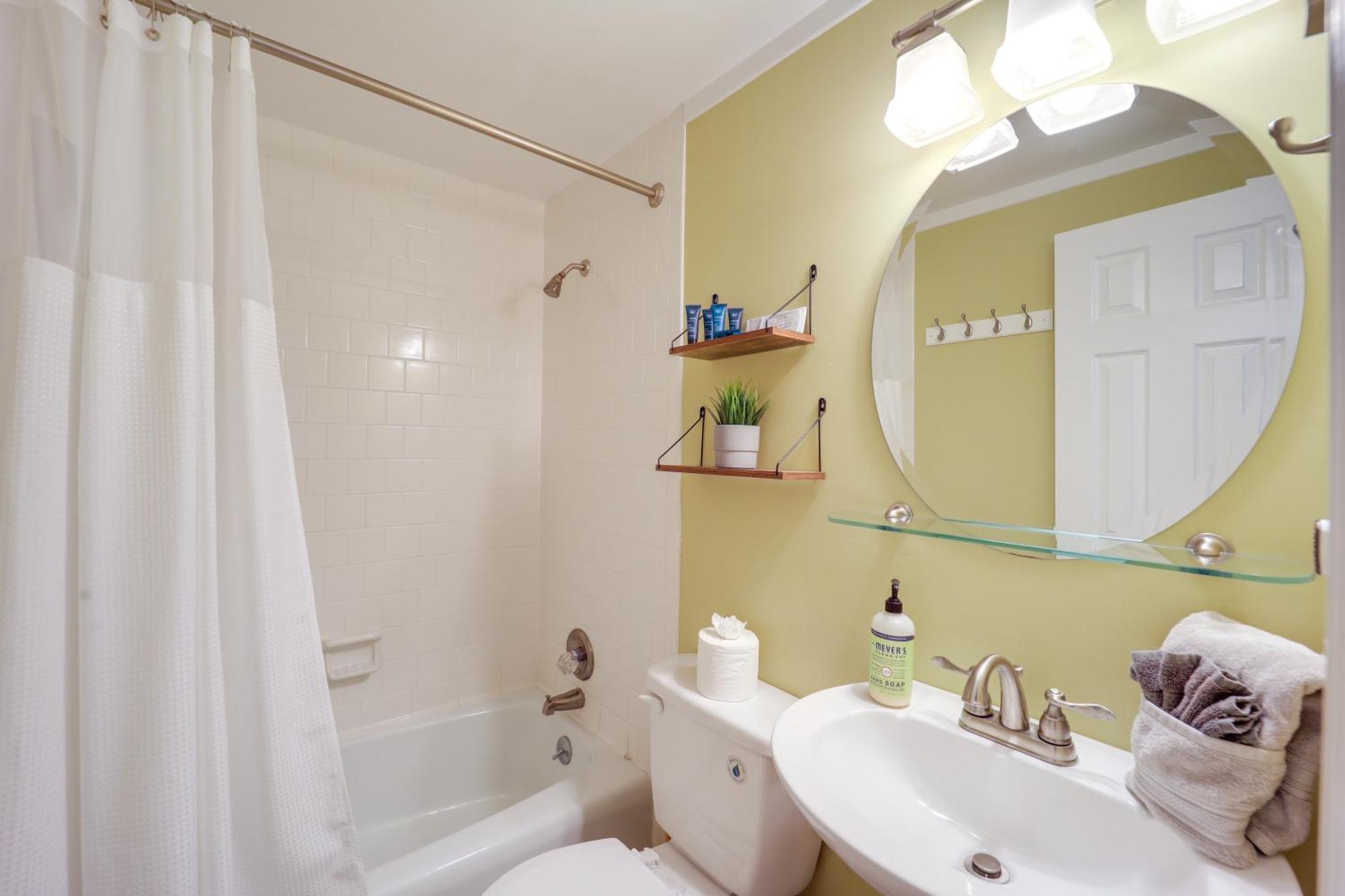 Sugar Mountain Condo With Aandc - Walk To Ski And Golf! Buitenkant foto