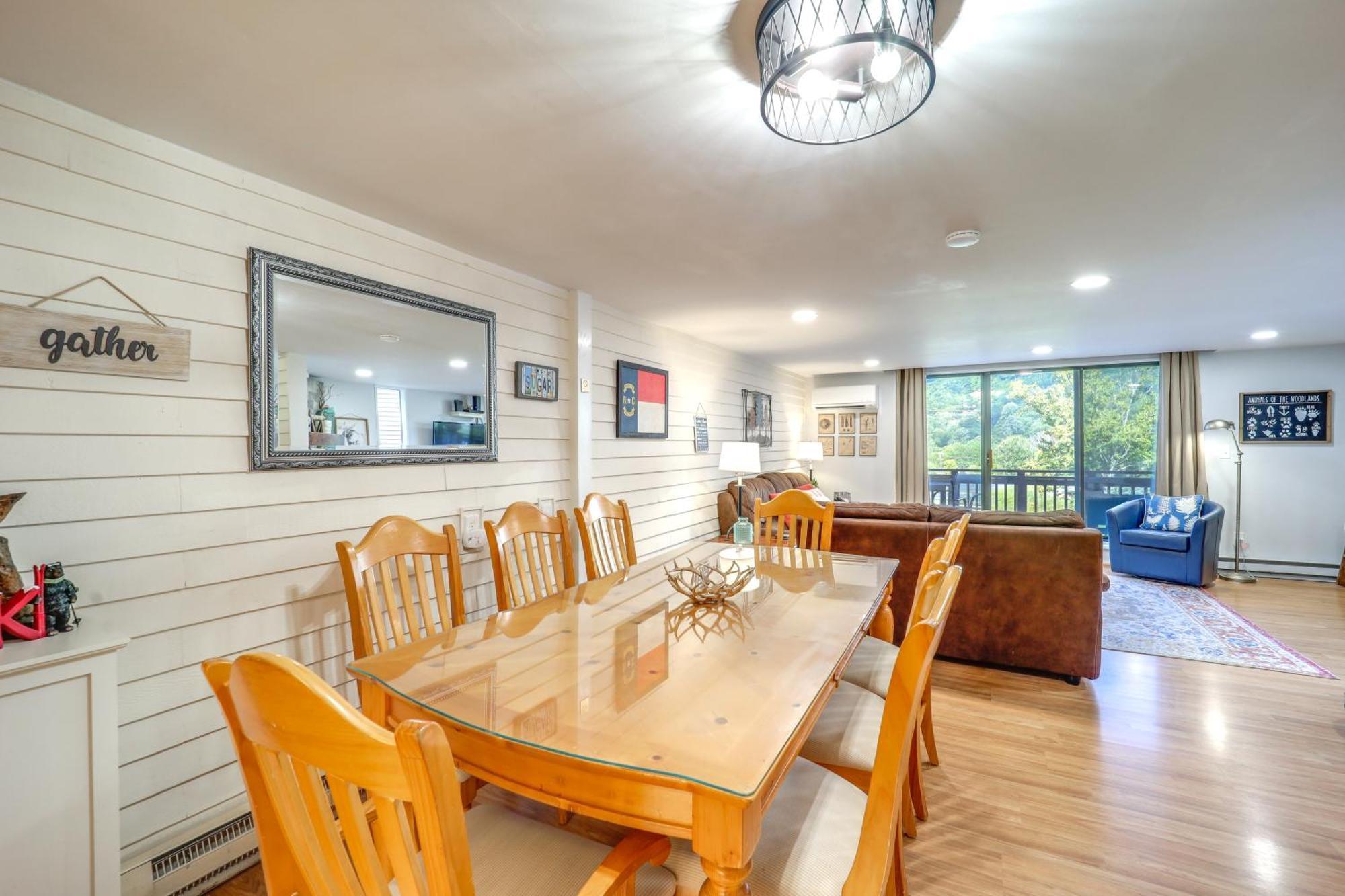 Sugar Mountain Condo With Aandc - Walk To Ski And Golf! Buitenkant foto